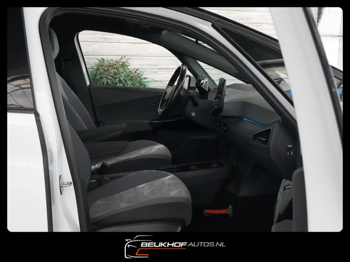 58 kWh Adapt Cruise Carplay Navi Soh 92.3%