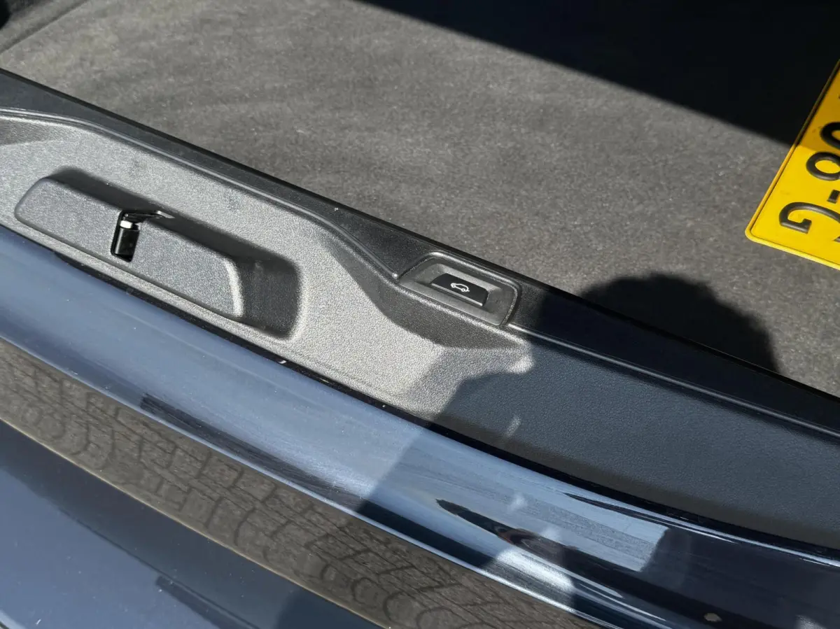 xDrive30d M-Sport|Matrix|21"|286PK|Leder|Memory|6Cilinder