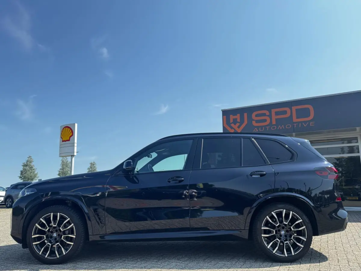 xDrive30d M-Sport|Matrix|21"|286PK|Leder|Memory|6Cilinder