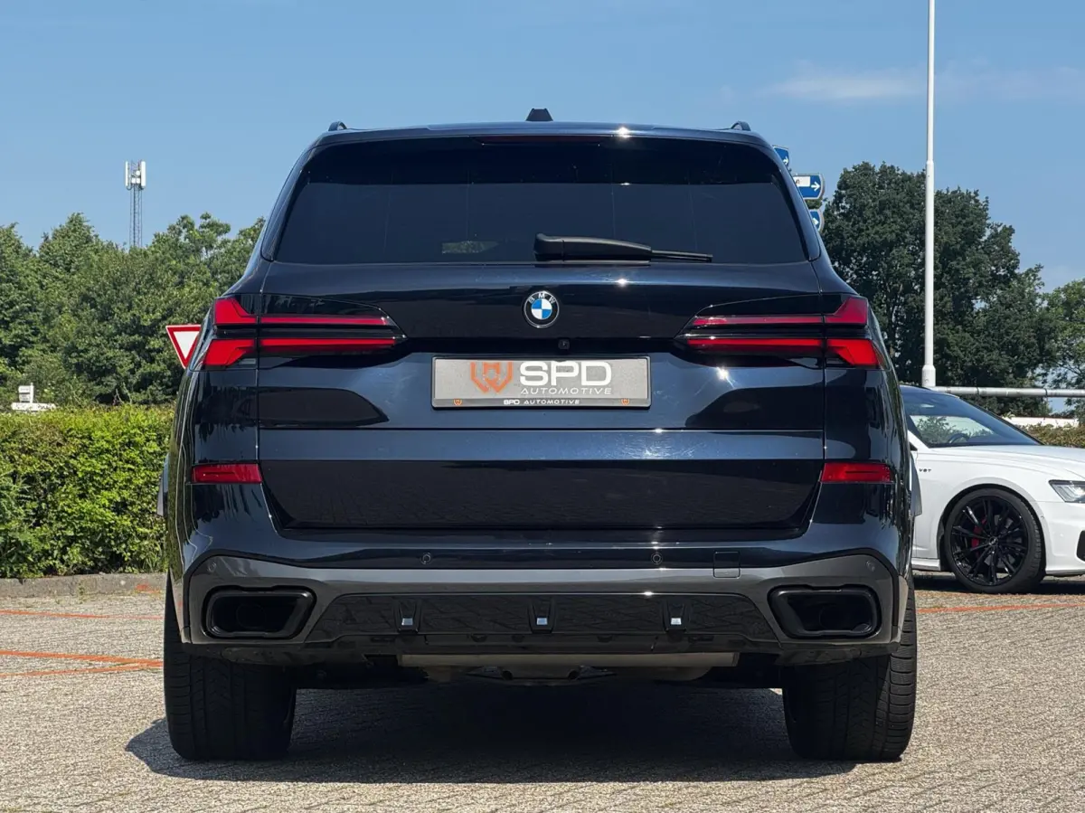xDrive30d M-Sport|Matrix|21"|286PK|Leder|Memory|6Cilinder