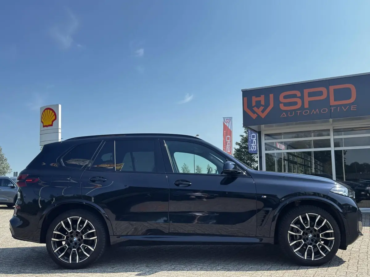 xDrive30d M-Sport|Matrix|21"|286PK|Leder|Memory|6Cilinder
