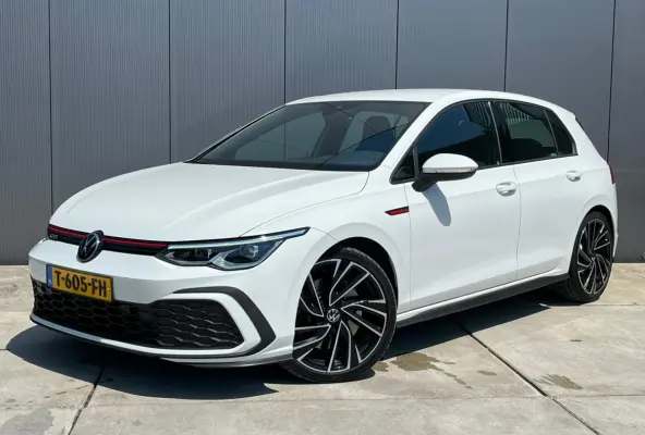 2.0 TSI GTI 245PK | 19' LMV | Achteruitrijcamera | Climate Control | Keyless | LED | Navigatie |