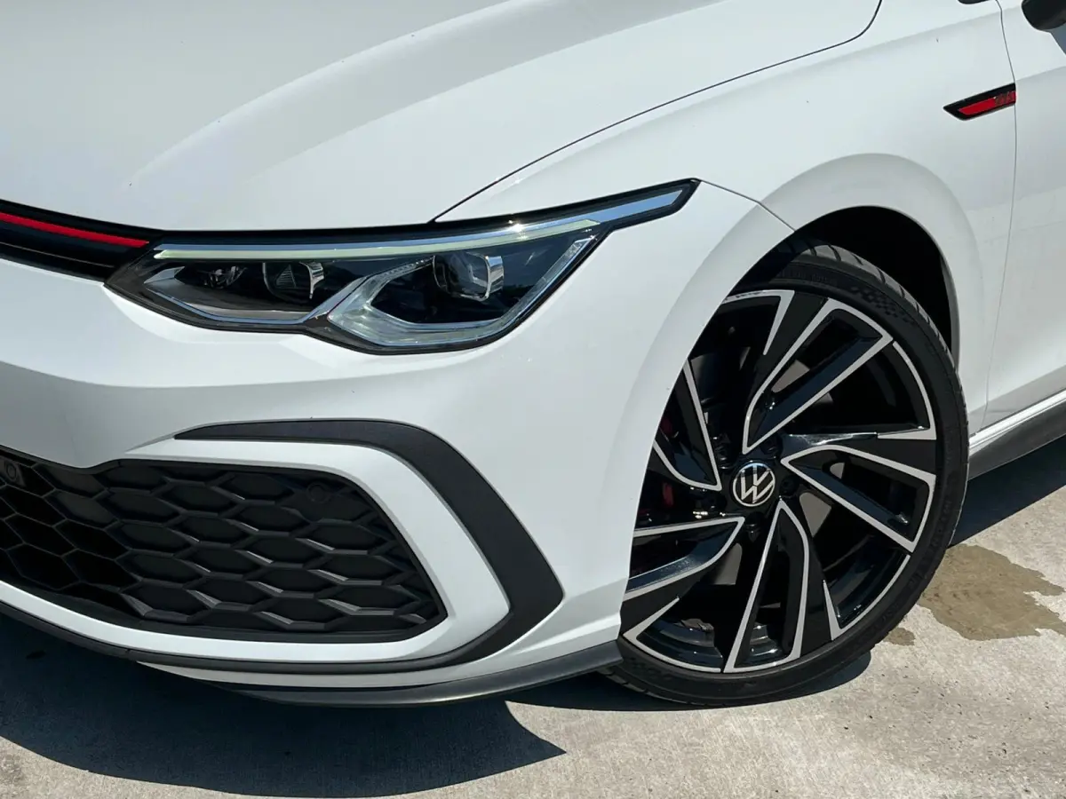 2.0 TSI GTI 245PK | 19' LMV | Achteruitrijcamera | Climate Control | Keyless | LED | Navigatie |