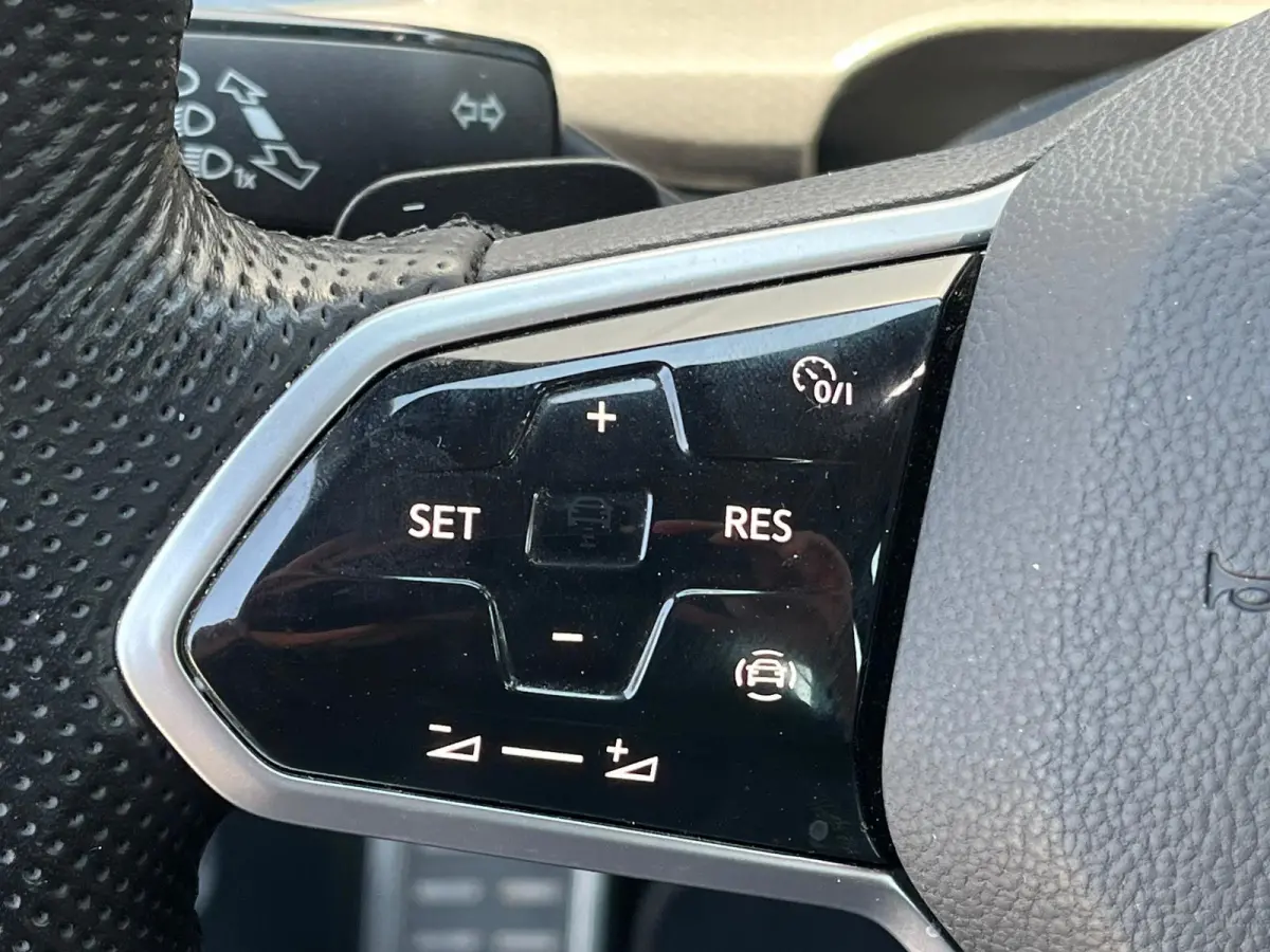 2.0 TSI GTI 245PK | 19' LMV | Achteruitrijcamera | Climate Control | Keyless | LED | Navigatie |