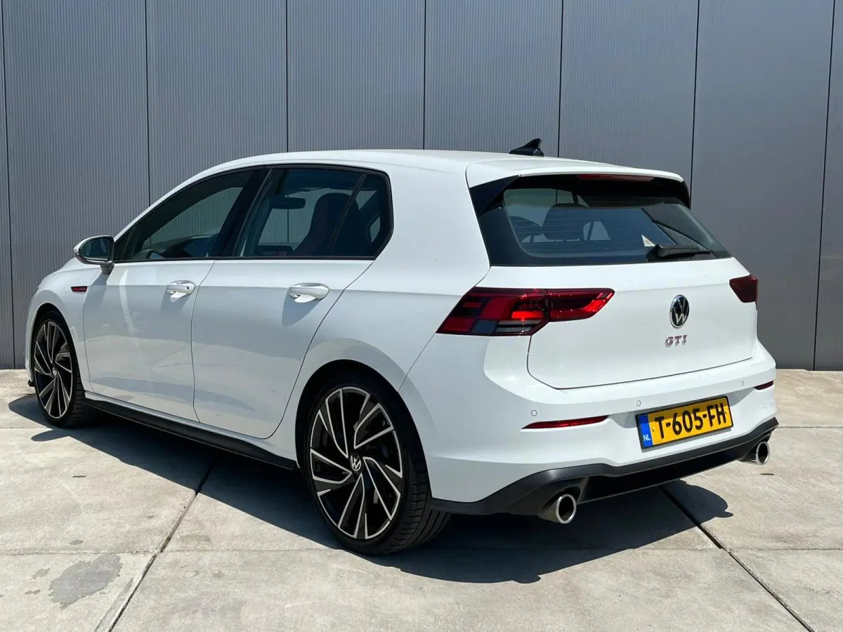 2.0 TSI GTI 245PK | 19' LMV | Achteruitrijcamera | Climate Control | Keyless | LED | Navigatie |