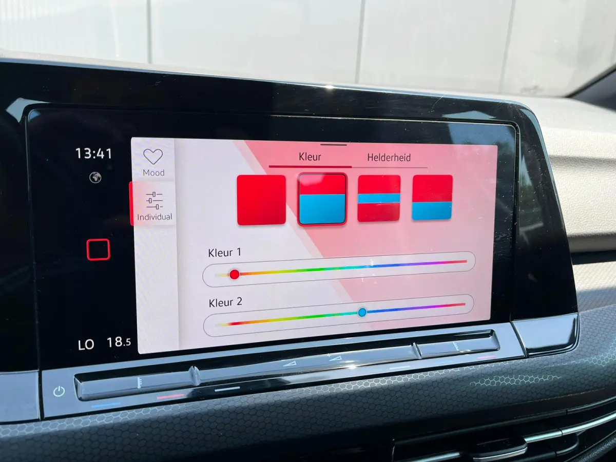 2.0 TSI GTI 245PK | 19' LMV | Achteruitrijcamera | Climate Control | Keyless | LED | Navigatie |