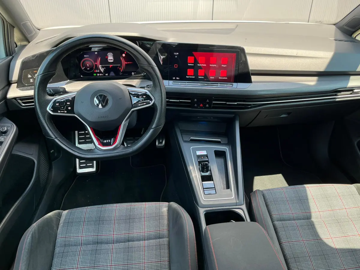 2.0 TSI GTI 245PK | 19' LMV | Achteruitrijcamera | Climate Control | Keyless | LED | Navigatie |