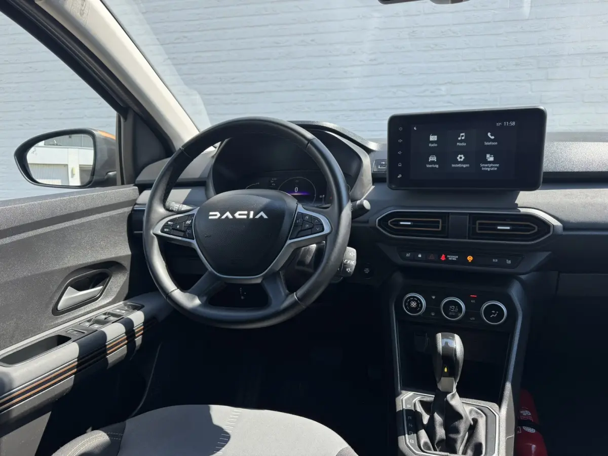 1.6 Hybrid 140 Extreme 7p. Automaat Camera Carplay Cruisecontrol Stoelverwarming Clima