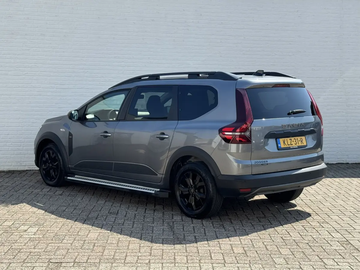 1.6 Hybrid 140 Extreme 7p. Automaat Camera Carplay Cruisecontrol Stoelverwarming Clima