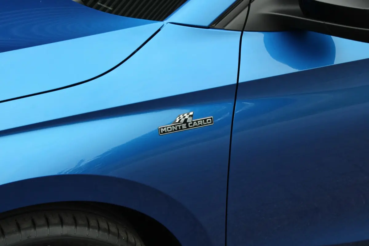 1.0 TSI 115pk DSG Monte Carlo | Cruise Control Adaptief | Stoelverwarming | Camera | Apple CarPlay / Android Auto | Climate Control