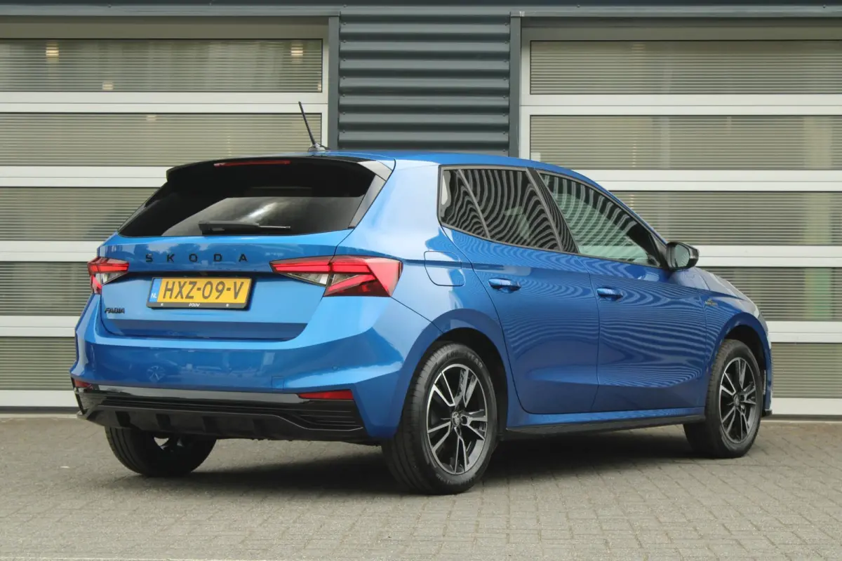 1.0 TSI 115pk DSG Monte Carlo | Cruise Control Adaptief | Stoelverwarming | Camera | Apple CarPlay / Android Auto | Climate Control