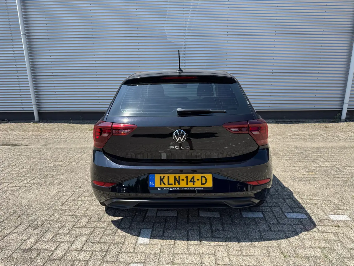 1.0 TSI Life Business,airco,navigatie,apple/carplay,stoelverwarming,