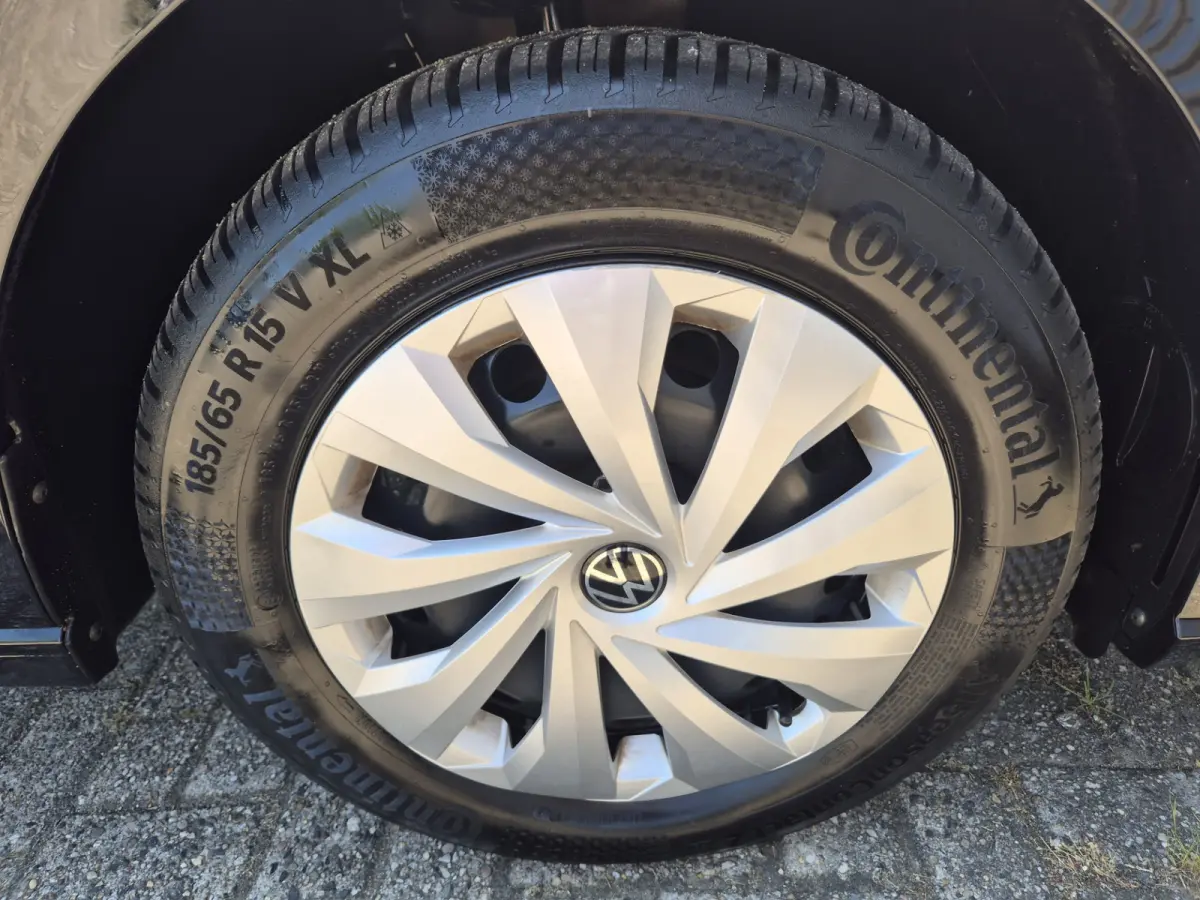 1.0 TSI Life Business,airco,navigatie,apple/carplay,stoelverwarming,