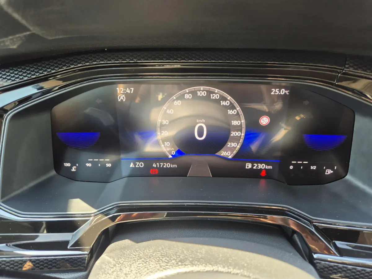 1.0 TSI Life Business,airco,navigatie,apple/carplay,stoelverwarming,