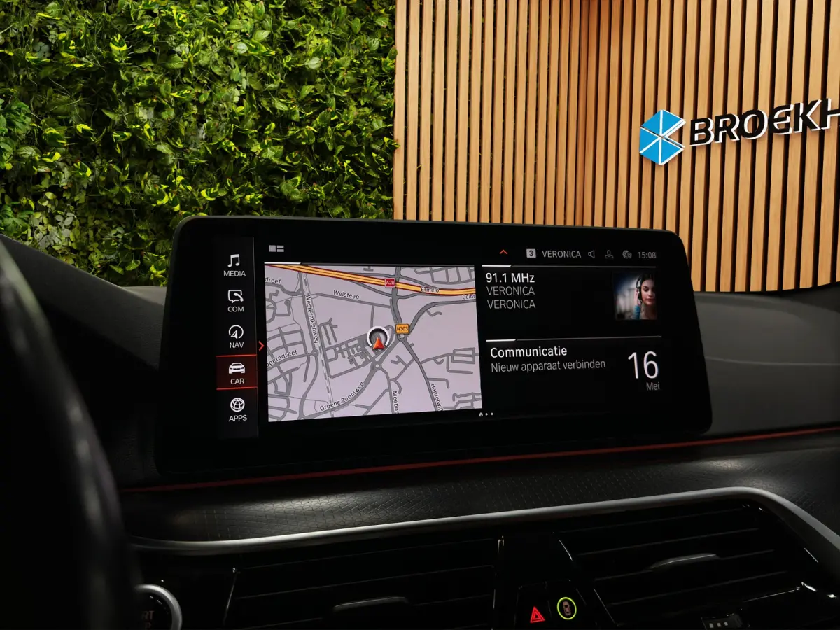 530i Business Edition Plus | M-Pakket | Laser-LED | Camera | CarPlay | Sfeerverlichting | Memory