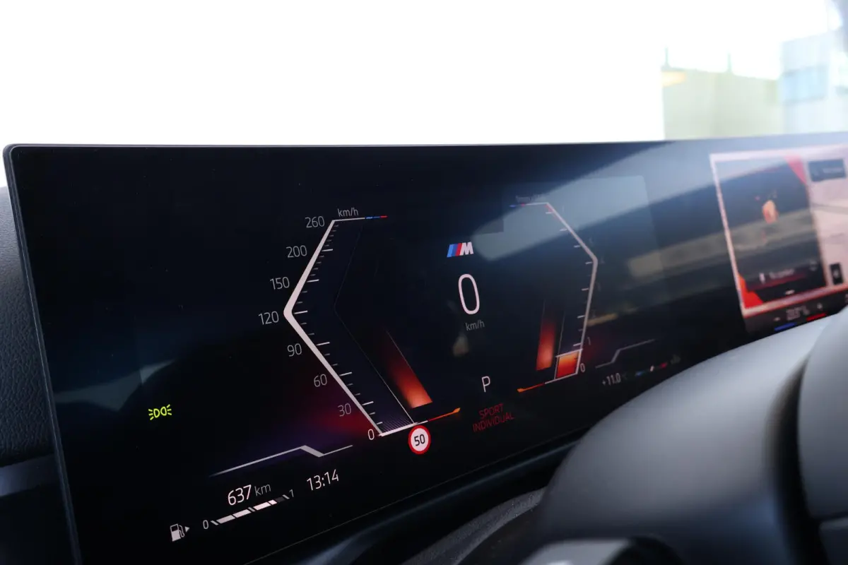 218i M Sportpakket/ 18 inch LM/ Stoelverwarming/ BMW Live Cockpit Plus/ Cruise Control/ Navigatie