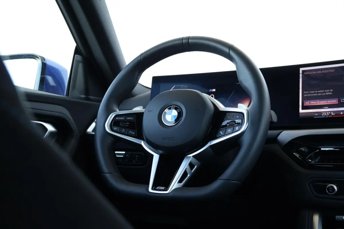 218i M Sportpakket/ 18 inch LM/ Stoelverwarming/ BMW Live Cockpit Plus/ Cruise Control/ Navigatie