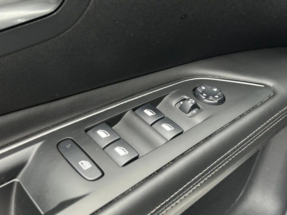 PureTech 130 AGC Première | Schuifdak | Camera voor + achter | Stoelverwarming | Carplay/Android Auto |
