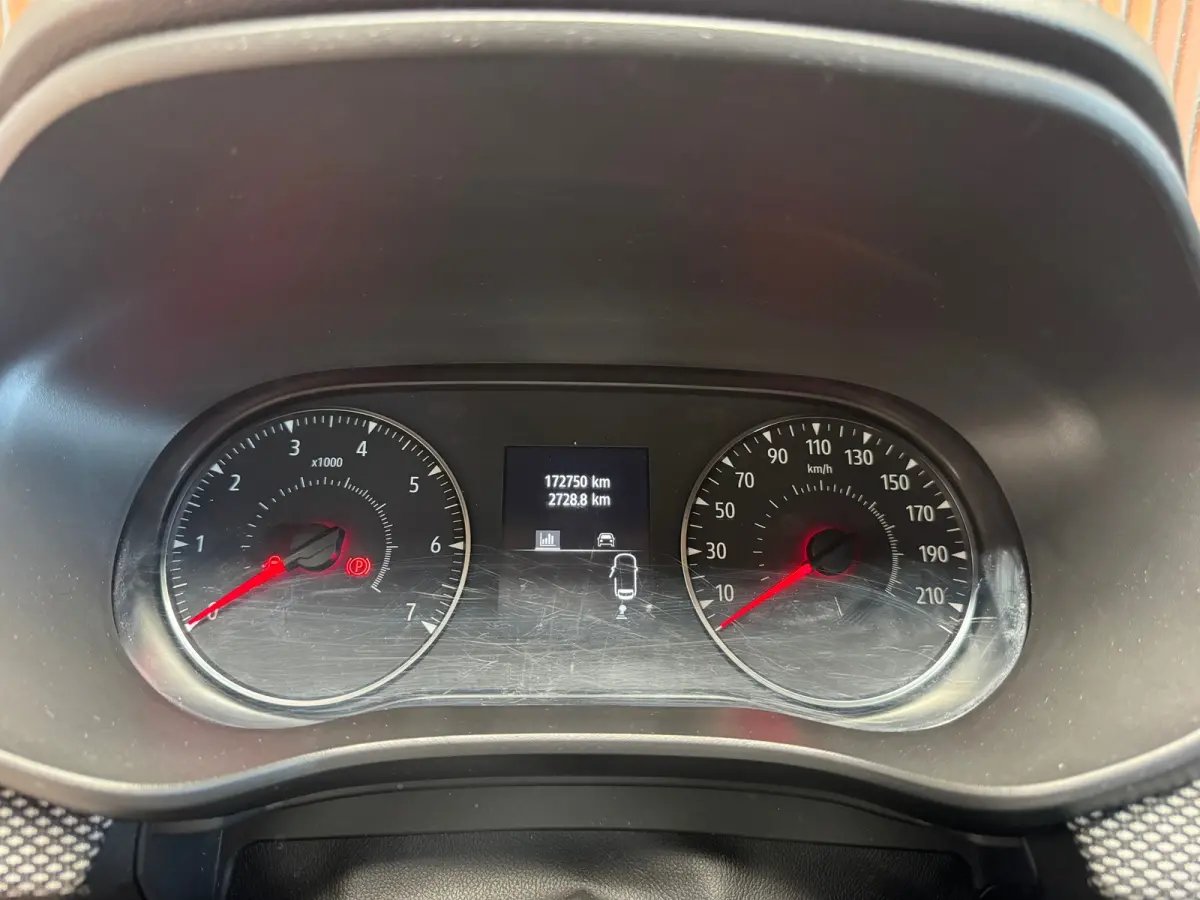 1.0 TCe Comfort 5p. NAP Airco-Cruise-Carplay-Pdc-1e Eig.!