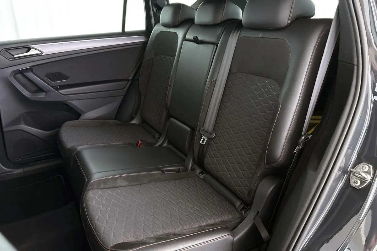 1.4 TSI e-Hybrid PHEV FR Panoramadak Trekhaak Kuipstoelen Camera