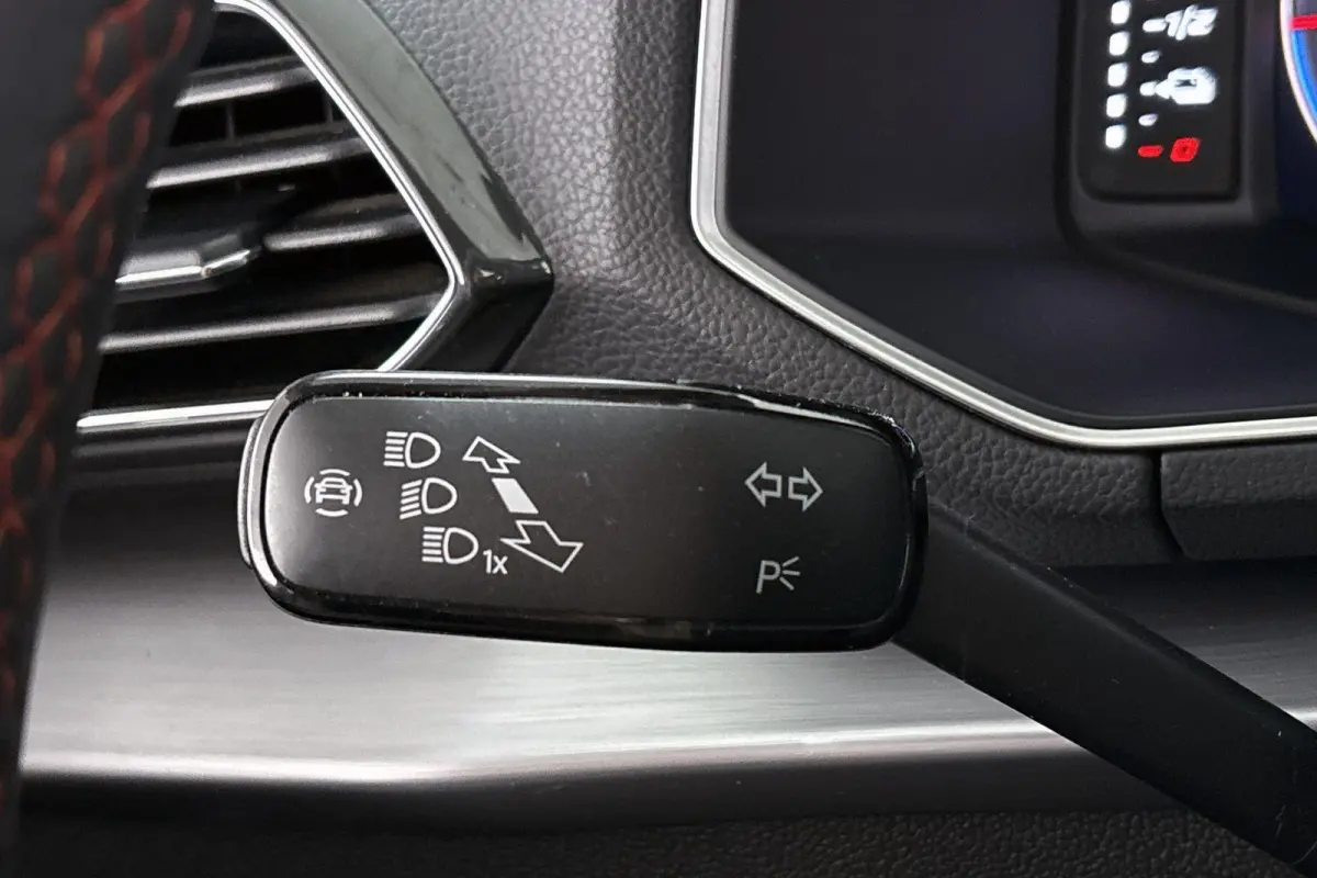 1.4 TSI e-Hybrid PHEV FR Panoramadak Trekhaak Kuipstoelen Camera
