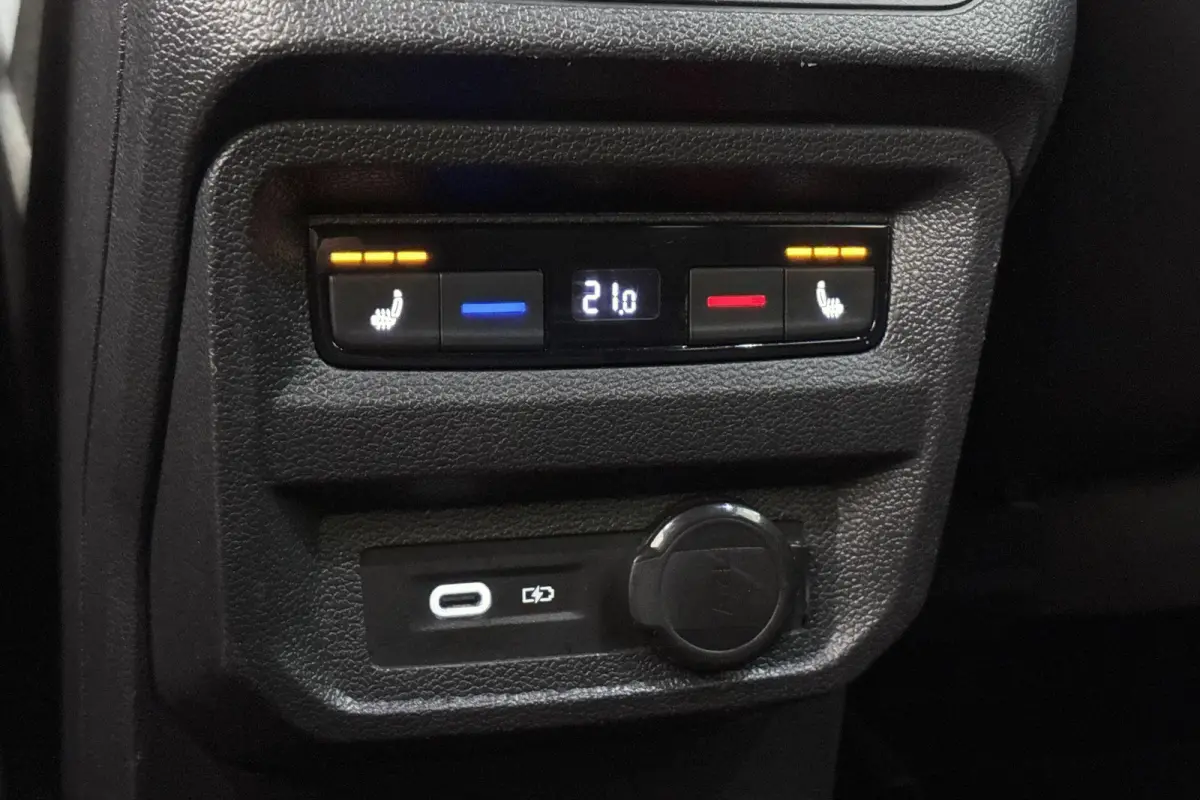 1.4 TSI e-Hybrid PHEV FR Panoramadak Trekhaak Kuipstoelen Camera