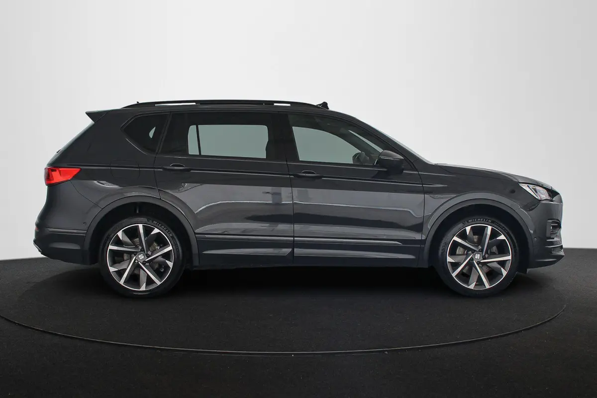 1.4 TSI e-Hybrid PHEV FR Panoramadak Trekhaak Kuipstoelen Camera