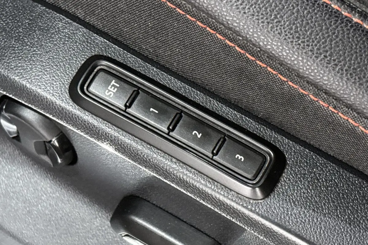 1.4 TSI e-Hybrid PHEV FR Panoramadak Trekhaak Kuipstoelen Camera