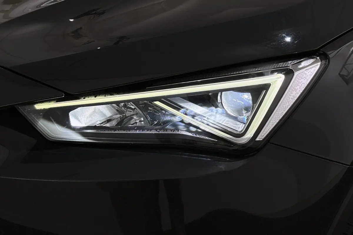 1.4 TSI e-Hybrid PHEV FR Panoramadak Trekhaak Kuipstoelen Camera