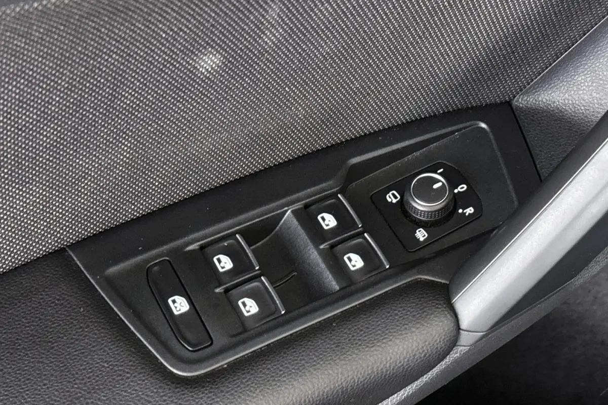 1.4 TSI e-Hybrid PHEV FR Panoramadak Trekhaak Kuipstoelen Camera