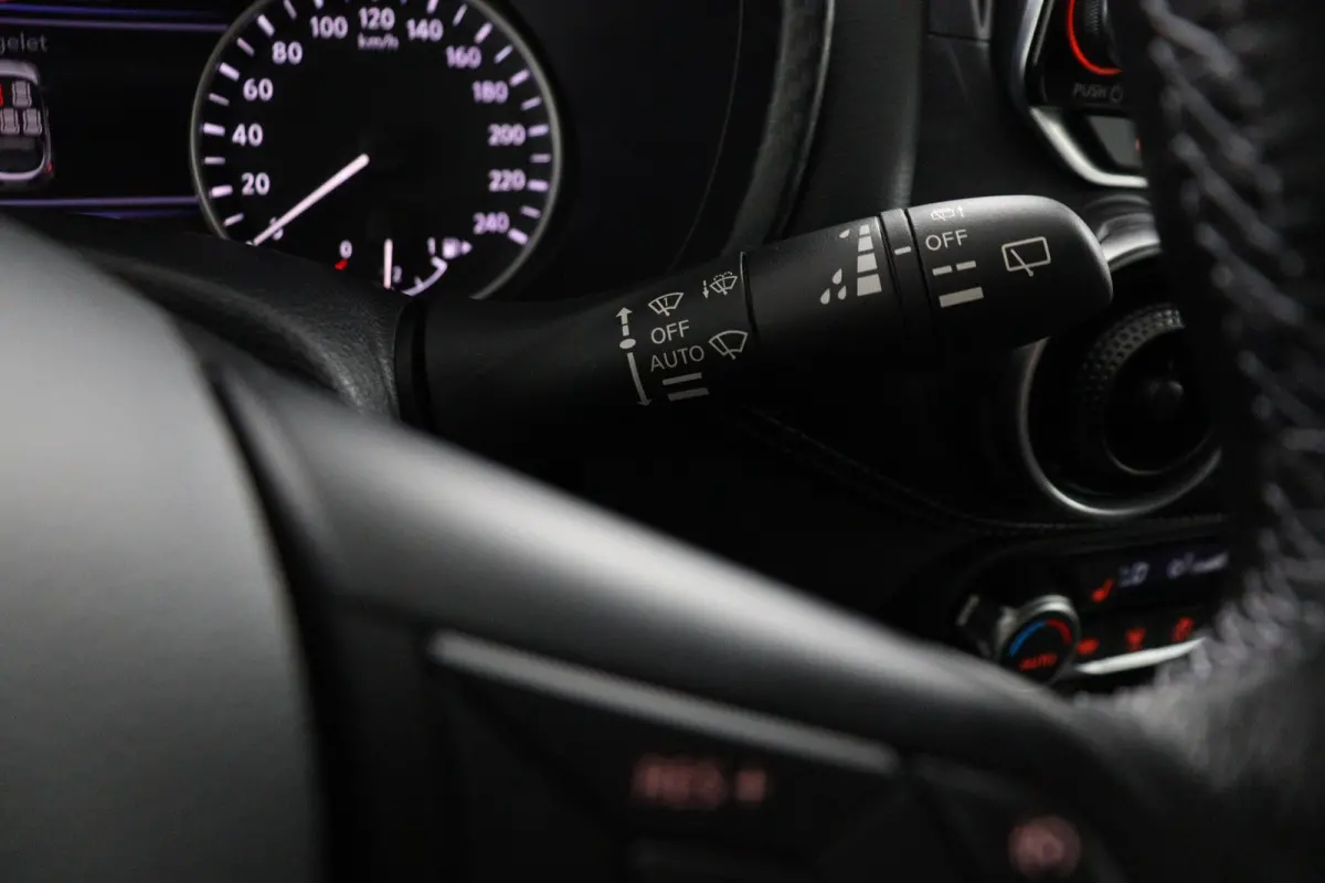 1.6 Hybrid N-Design | Stoel-, Stuur- & Voorruitverw. |