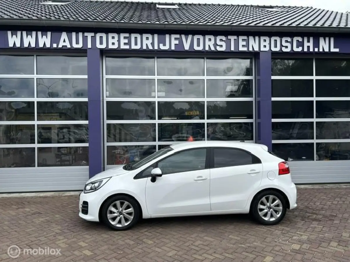1.2 CVVT DynamicLine * NAVIGATIE * AIRCO *