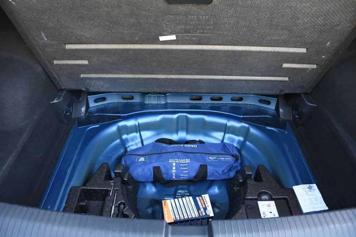 1.5 TSI Sport Business 3X R-line Pano Virtual Camera
