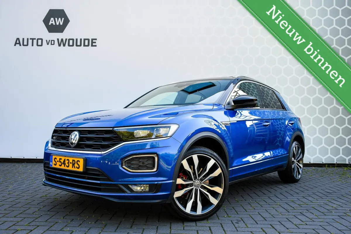 1.5 TSI Sport Business 3X R-line Pano Virtual Camera