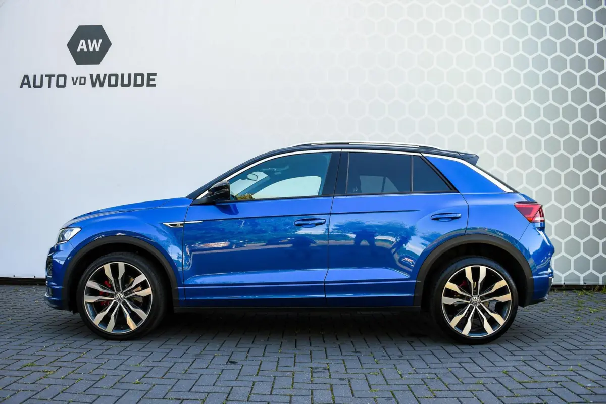 1.5 TSI Sport Business 3X R-line Pano Virtual Camera