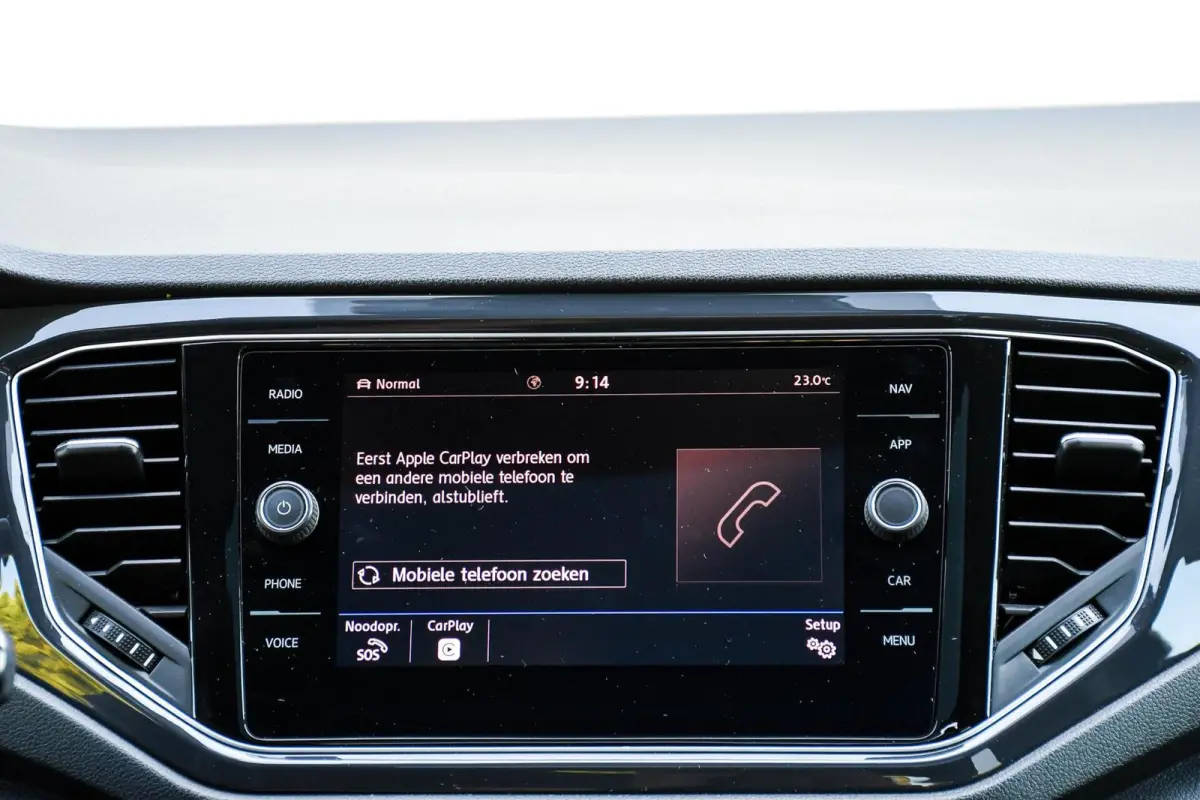 1.5 TSI Sport Business 3X R-line Pano Virtual Camera