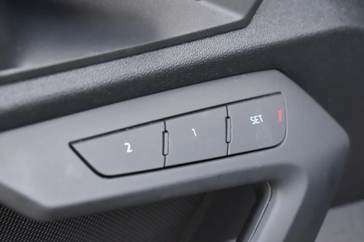 2.5 TFSI RS3 quattro HUD Pano Massage Keyless B&O Lane
