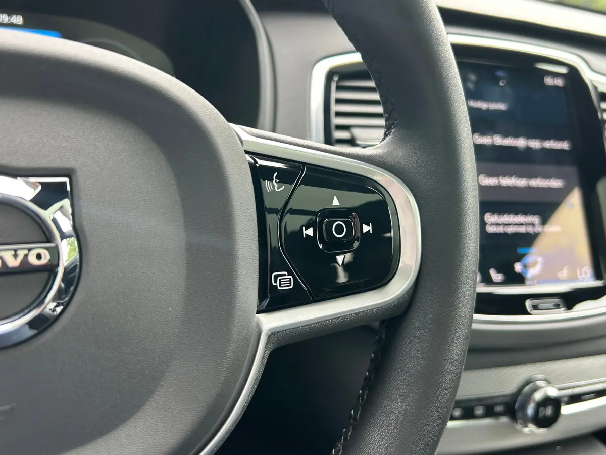 2.0 T8 Recharge AWD R-Design Long Range | Long Range | Pano | Pilot Assist | Stoel & stuurverwarming | Harman/Kardon |