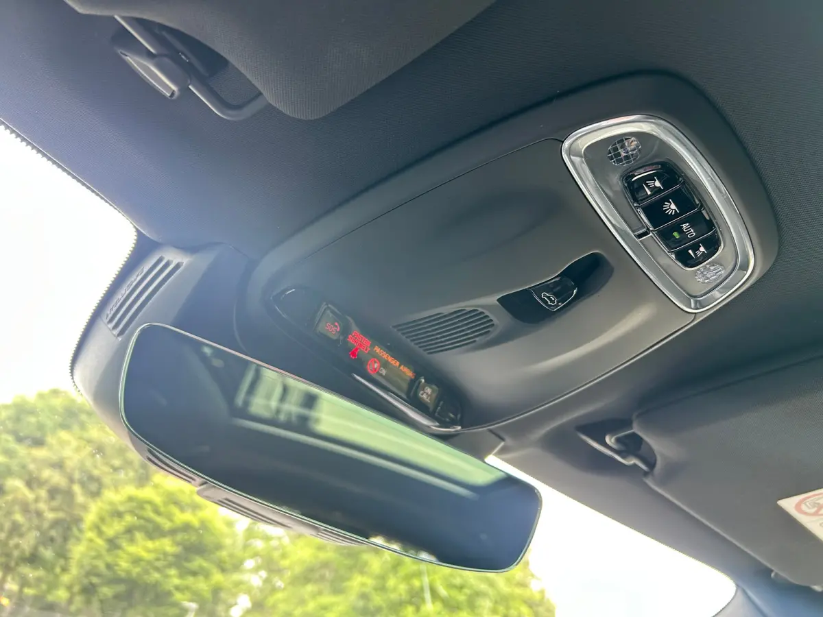2.0 T8 Recharge AWD R-Design Long Range | Long Range | Pano | Pilot Assist | Stoel & stuurverwarming | Harman/Kardon |