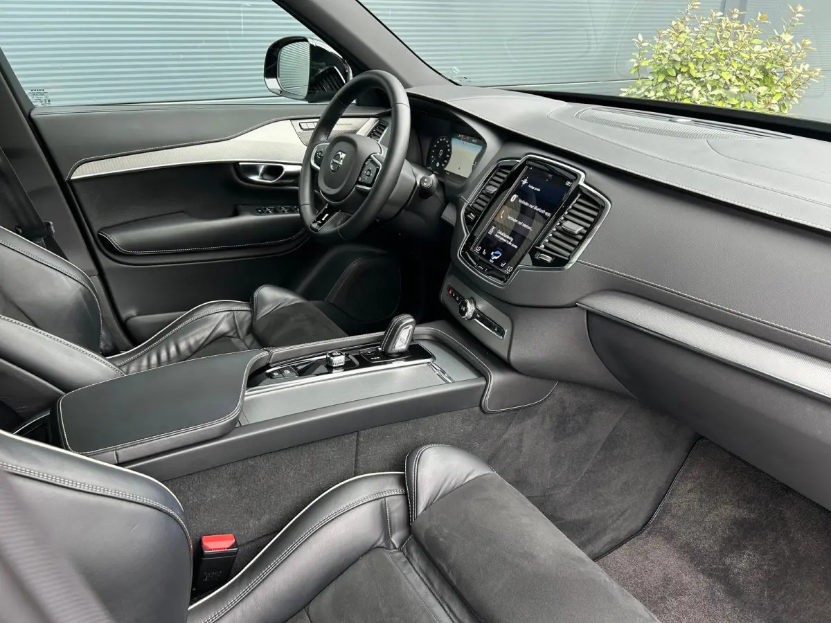 2.0 T8 Recharge AWD R-Design Long Range | Long Range | Pano | Pilot Assist | Stoel & stuurverwarming | Harman/Kardon |