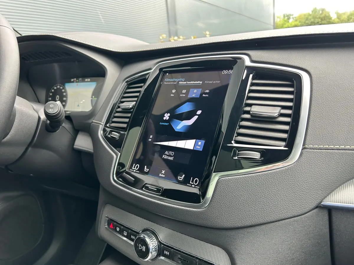 2.0 T8 Recharge AWD R-Design Long Range | Long Range | Pano | Pilot Assist | Stoel & stuurverwarming | Harman/Kardon |