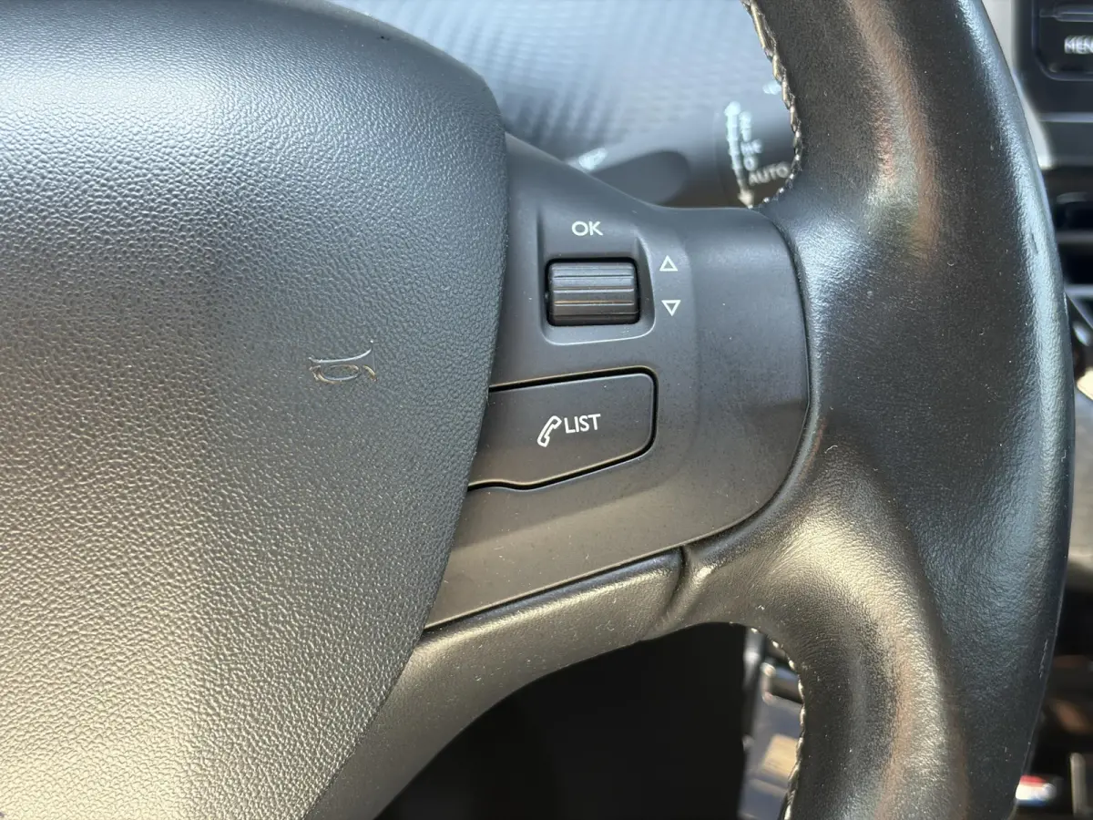 1.2 PureTech Allure 1e Eigenaar,D-riem vv in 2023,Afn.Trekhaak,Dealer Onderhouden,Carplay,Navi,Clima,Cruise,Lm velgen,110pk,N.A.P,Pdc,Apk tot 07-2027