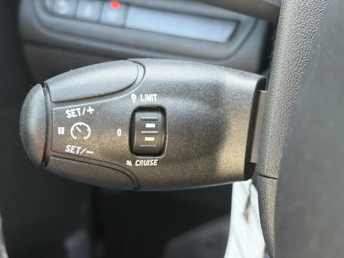 1.2 PureTech Allure 1e Eigenaar,D-riem vv in 2023,Afn.Trekhaak,Dealer Onderhouden,Carplay,Navi,Clima,Cruise,Lm velgen,110pk,N.A.P,Pdc,Apk tot 07-2027