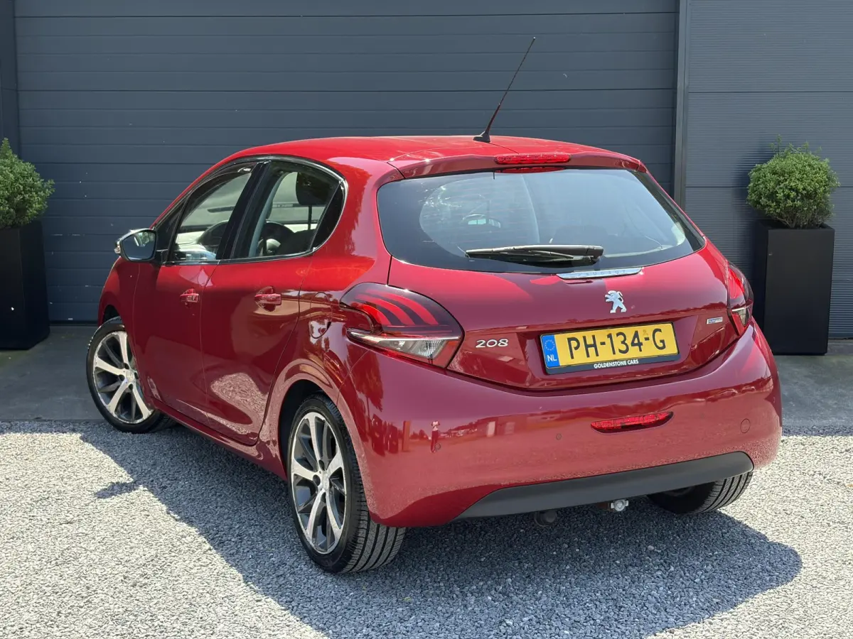 1.2 PureTech Allure 1e Eigenaar,D-riem vv in 2023,Afn.Trekhaak,Dealer Onderhouden,Carplay,Navi,Clima,Cruise,Lm velgen,110pk,N.A.P,Pdc,Apk tot 07-2027
