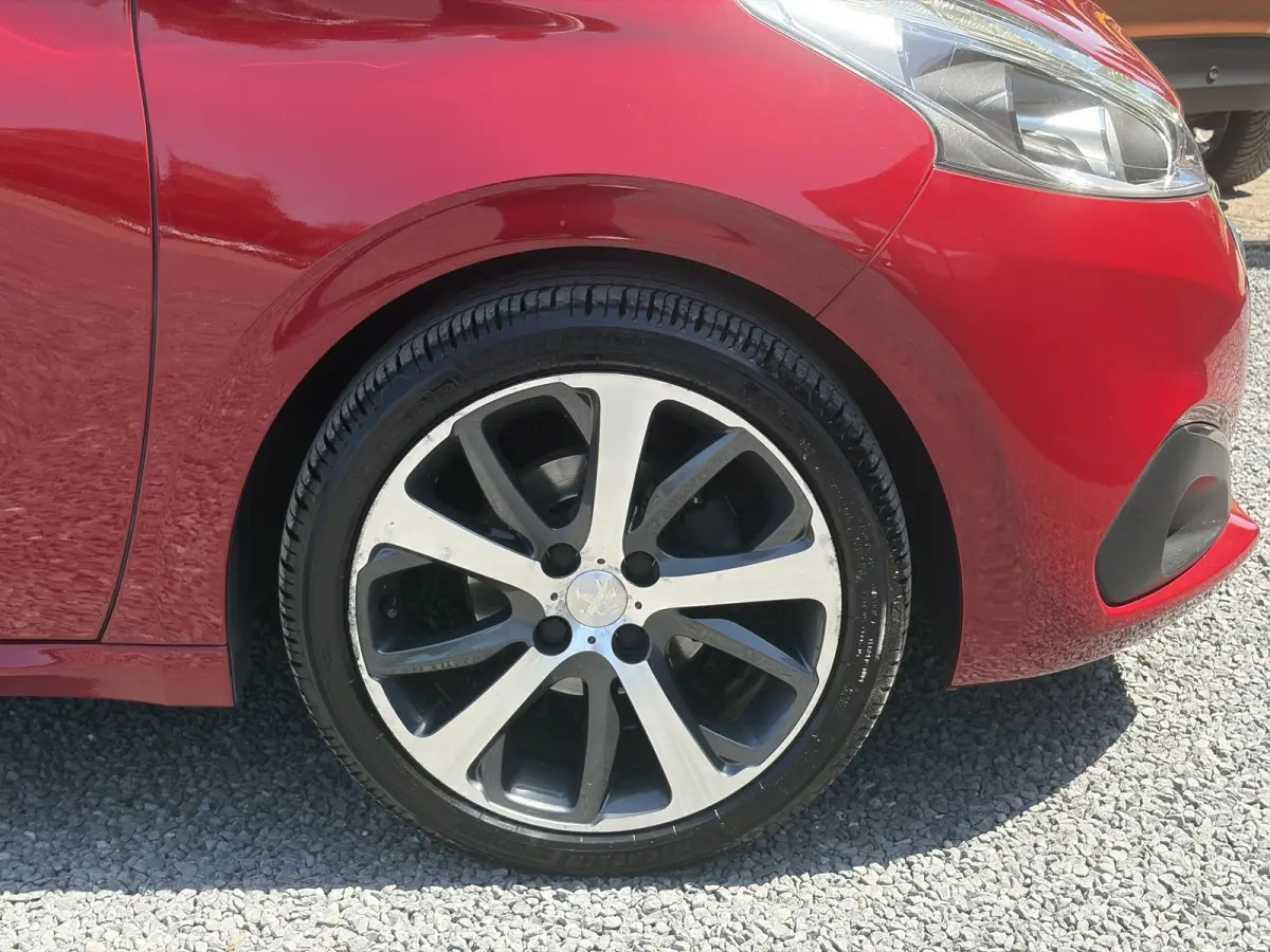 1.2 PureTech Allure 1e Eigenaar,D-riem vv in 2023,Afn.Trekhaak,Dealer Onderhouden,Carplay,Navi,Clima,Cruise,Lm velgen,110pk,N.A.P,Pdc,Apk tot 07-2027