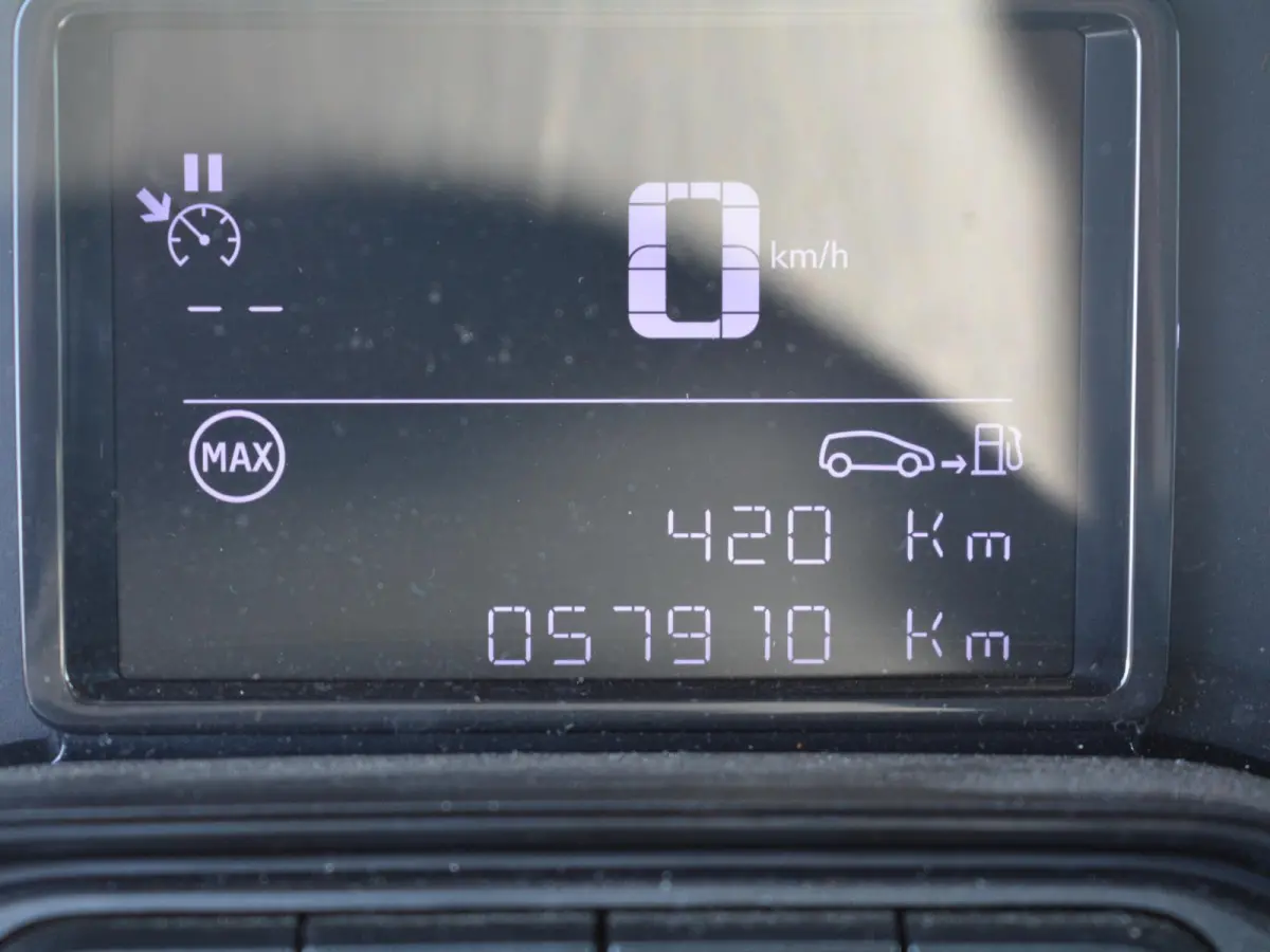 1.2 PureTech C-Series | Navigatie | Climate Control | Apple CarPlay / Android Auto |