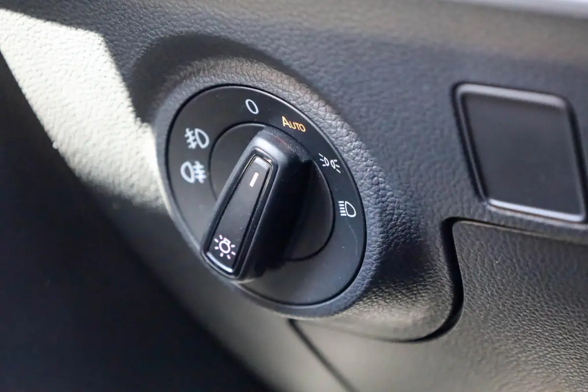 1.0 EcoTSI 110pk FR Plus | LM Velgen 17" | Apple Carplay/Android Auto | DAB