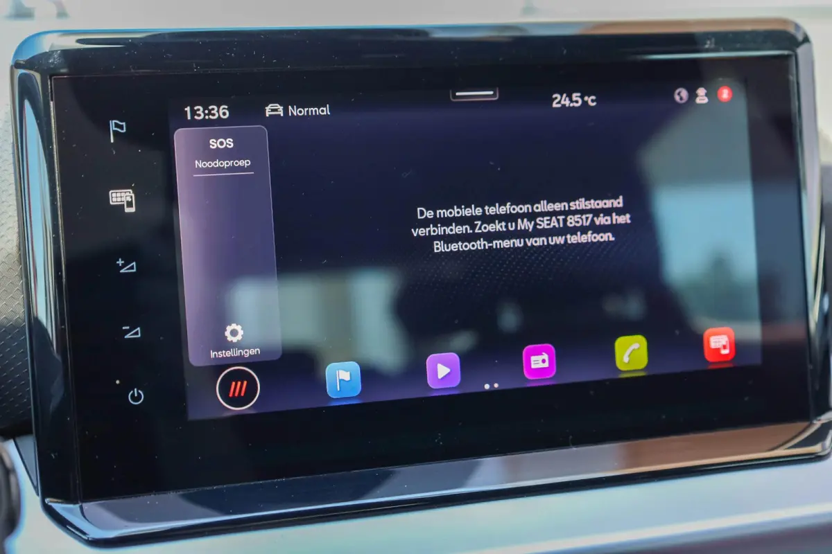 1.0 EcoTSI 110pk FR Plus | LM Velgen 17" | Apple Carplay/Android Auto | DAB