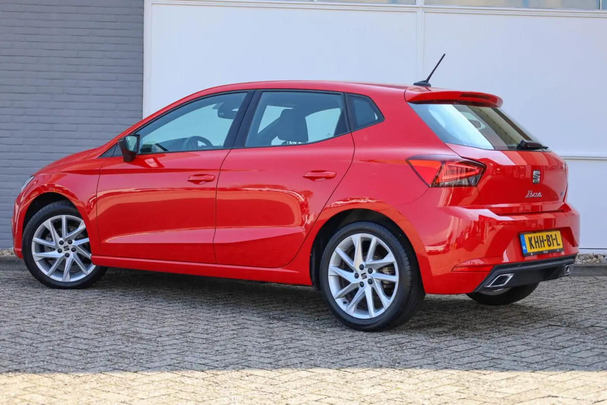 1.0 EcoTSI 110pk FR Plus | LM Velgen 17" | Apple Carplay/Android Auto | DAB
