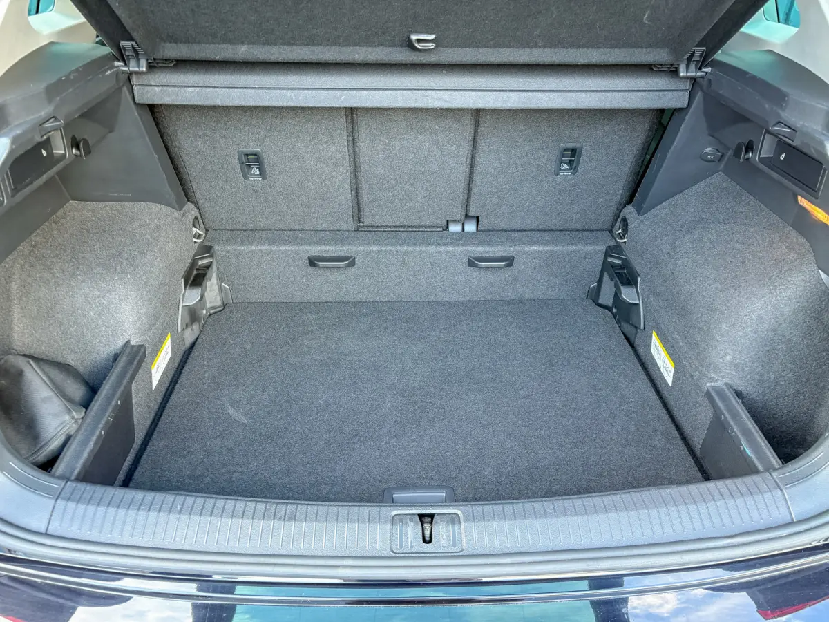 1.4 TSI ACT Highline Business R-line | Pano | Trekhaak wegkl. | Elk. A-klep | Side Assist | Camera | Prijs Rijklaar!!